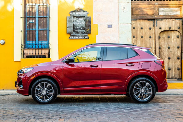 Kompakt crossover Buick Encore GX Foto 3