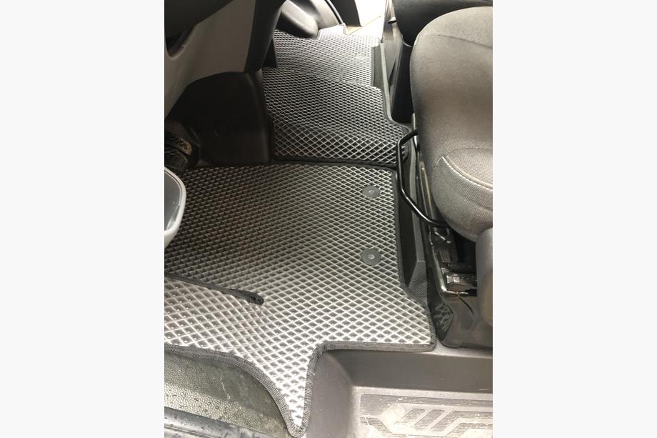 Ford Custom 2013–2022 EVA-gulvmåtter (for, sorte) Image