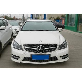 Frontgrill Diamond Silver Mercedes C-class W204 2007–2015 foto 4