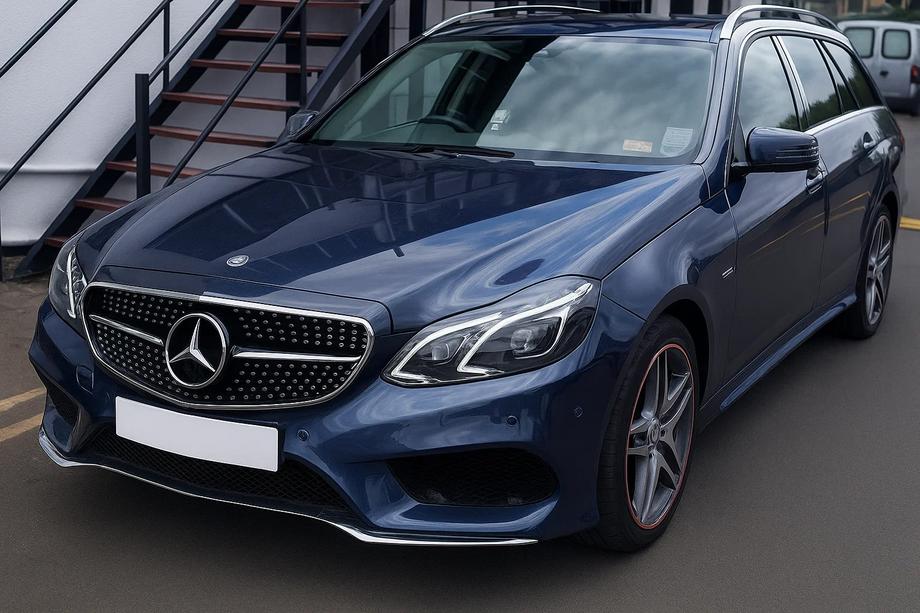 Mercedes E-class W212 2009–2016 Frontgrill Diamond Silver (til Avantgarde og AMG-Line, 2013-2016) Foto 1