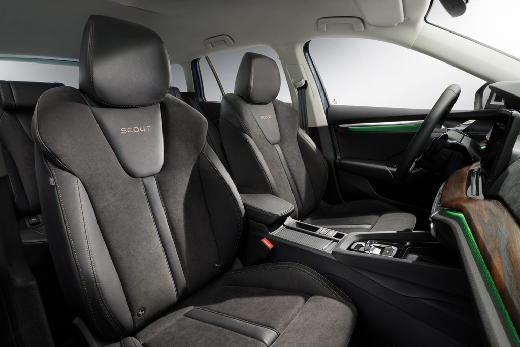 Test af den terrængående stationcar Skoda Octavia Scout