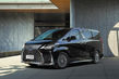 Anmeldelse af premium-minivanen Lexus LM foto 2