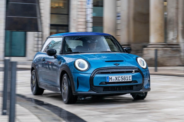 Test af elektriske MINI Hatchback Electric