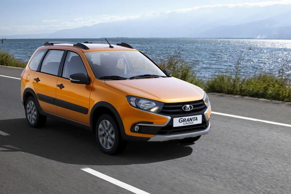 Lada Granta Cross: stationcar med øget frihøjde