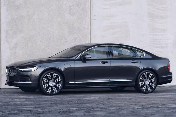 Faceliftet Volvo S90 sedan