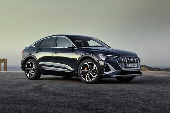 Coupéformet el-crossover med firehjulstræk: Audi e-tron Sportback
