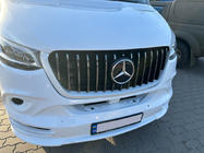 Mercedes Sprinter W907/W910 2018– Frontgrill Panamericana GT Chrome Premium V1 foto 4