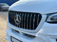 Mercedes Sprinter W907/W910 2018– Frontgrill Panamericana GT Chrome Premium V1 foto 2