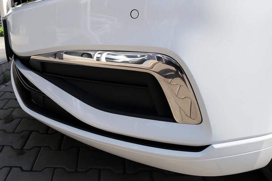 Volkswagen Passat B8 2015–2023 Krom tågelygte-rammer 2019+ (2 stk., rustfrit stål) OmsaLine - italiensk rustfrit stål Image