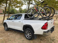 Toyota Hilux 2015– Tagbøjler (til originale monteringspunkter) Sort foto 3