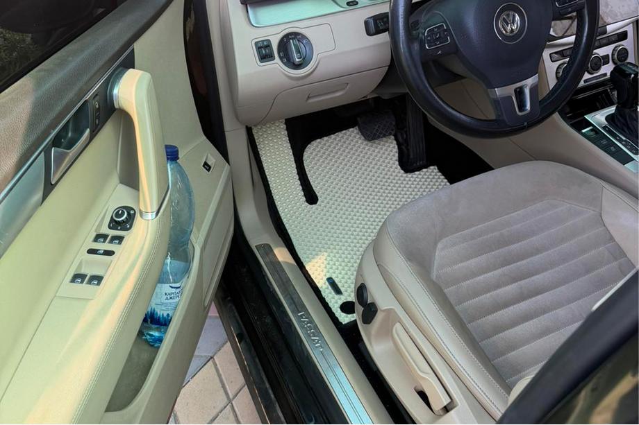 Volkswagen Passat B7 2012–2015 EVA-bilmåtter til kabinen (EU, beige) Image