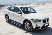 BMW X1 F48 2015–2022 Sidetrin Maya V1 (2 stk., aluminium) foto 1