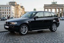 BMW X3 E83 2003–2010 Sidetrin Fullmond (2 stk., aluminium) foto 1