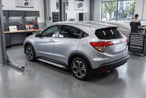 Honda HR-V 2014–2021 Sidetrin Allmond Grey (2 stk., aluminium) foto 2