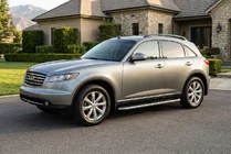 Infiniti FX 2003–2008 Maydos V1 sidetrin (2 stk., aluminium) foto 1
