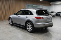 Infiniti FX 2003–2008 Sidetrin Fullmond (2 stk., aluminium) foto 1