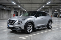 Nissan Juke 2020– Sidetrin Rainbow (2 stk., aluminium) foto 1