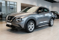 Nissan Juke 2020– Sidetrin Allmond Grey (2 stk., aluminium) foto 1