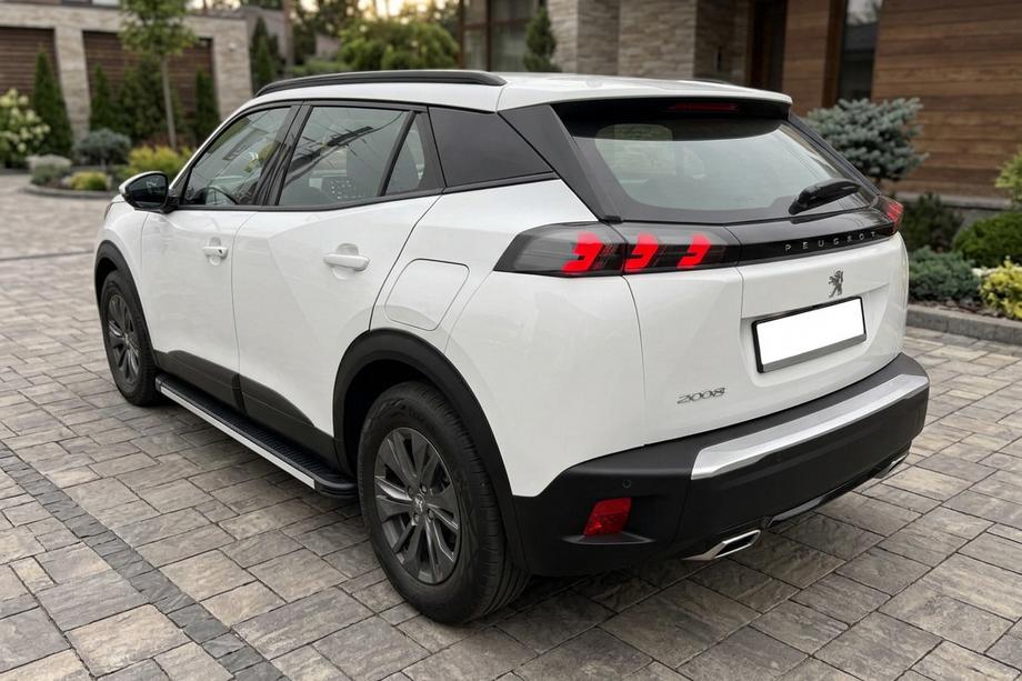 Peugeot 2008 2019– Sidetrin Maya V1 (2 stk., aluminium) Image