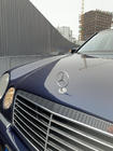Mercedes E-class W210 1995–2002 Emblem med trådkors (med tekst) foto 2