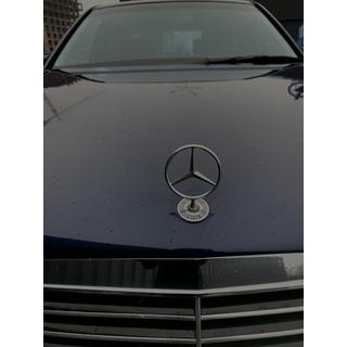 Emblem med trådkors (med tekst) foto 3
