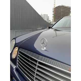 Emblem med trådkors (med tekst) foto 2