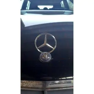 Emblem med trådkors (med tekst)