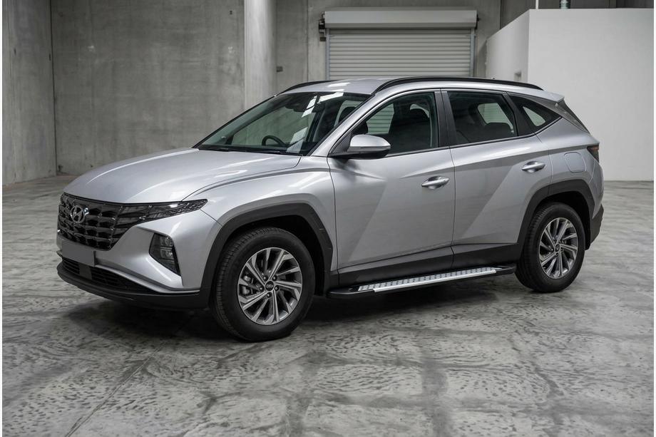 Hyundai Tucson NX4 2021– Sidetrin Allmond Grey (2 stk., aluminium) Foto 1