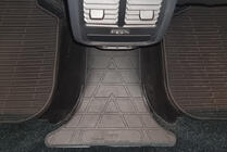 Volkswagen Passat B7 2012–2015 Bageste kardantunnelmåtte USA (Stingray Premium) foto 1