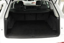 Audi Q7 2015–2026 Gummibagagerumsmåtte (Stingray) foto 2