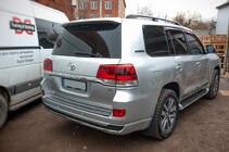 Toyota Land Cruiser 200 2007–2021 Bageste tågelygter 2016+ (standard) foto 7