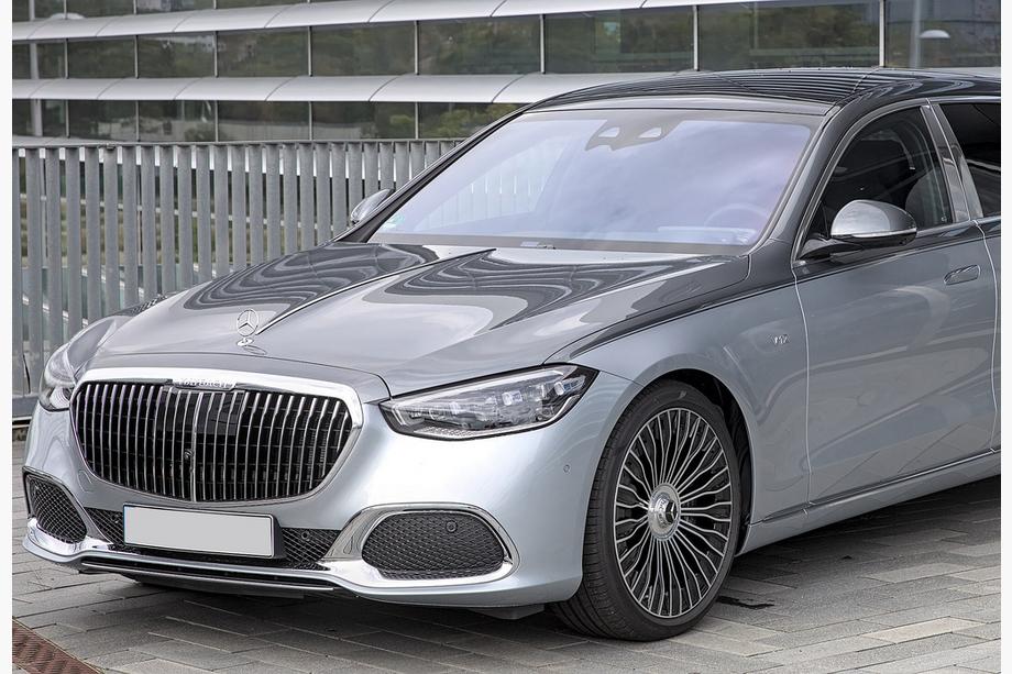 Mercedes S-class W223 2020– Maybach S680 bodykit-sæt Image