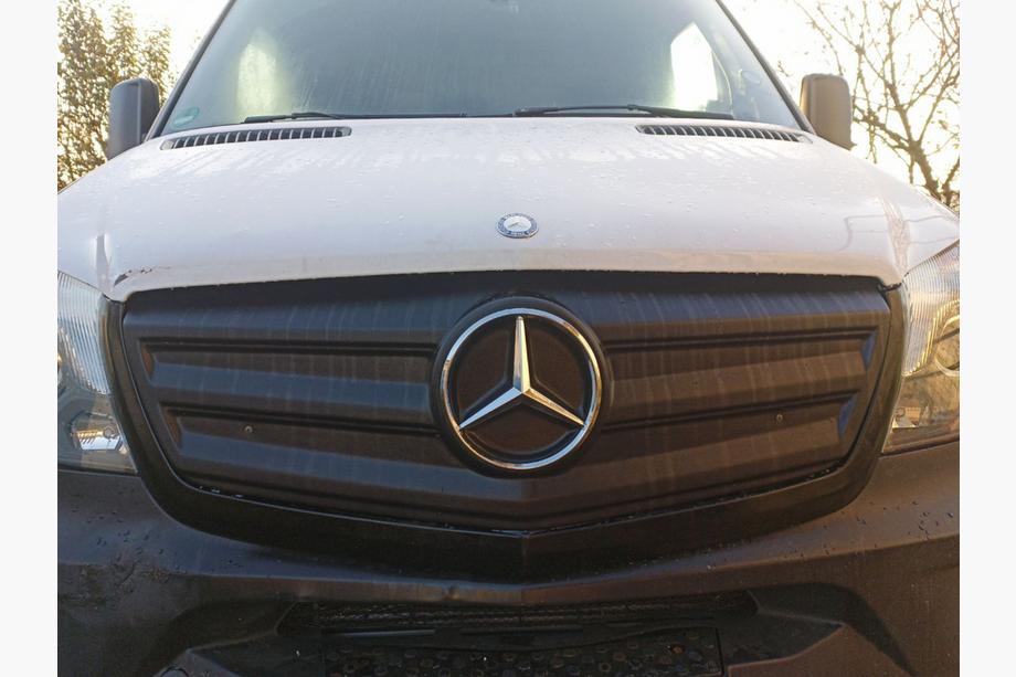 Mercedes Sprinter W906 2006–2018 Vinterafdækning til kølergrill V2 (2013↗) Image
