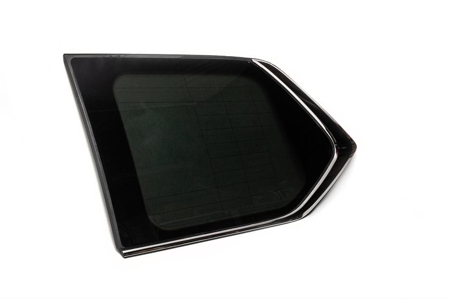 Lexus LX570/450d 2008–2022 Bageste kvartrude, glas (venstre eller højre) Image
