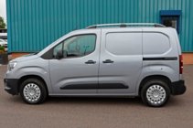 Citroen Berlingo/Multispace 2018– Tagrælinger Skyport (grå) foto 6