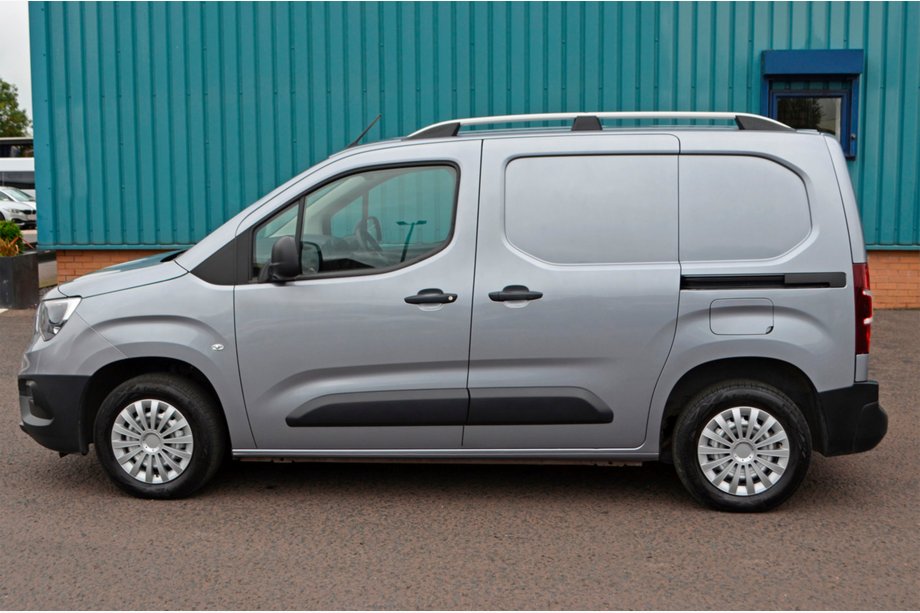 Toyota Proace City 2016– Tagrælinger Skyport (grå) Kort akselafstand Foto 6