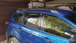 Ford Kuga/Escape 2013–2019 Tagrælinger Skyport (sorte) foto 15