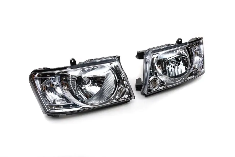 Nissan Patrol Y61 1997–2011 Forlygter Safari klare (2004-2008, 2 stk.) Image