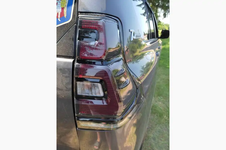 Toyota Land Cruiser Prado 150 2009–2023 Baglygter BlackEdition V2 (2017+, 2 stk.) Image