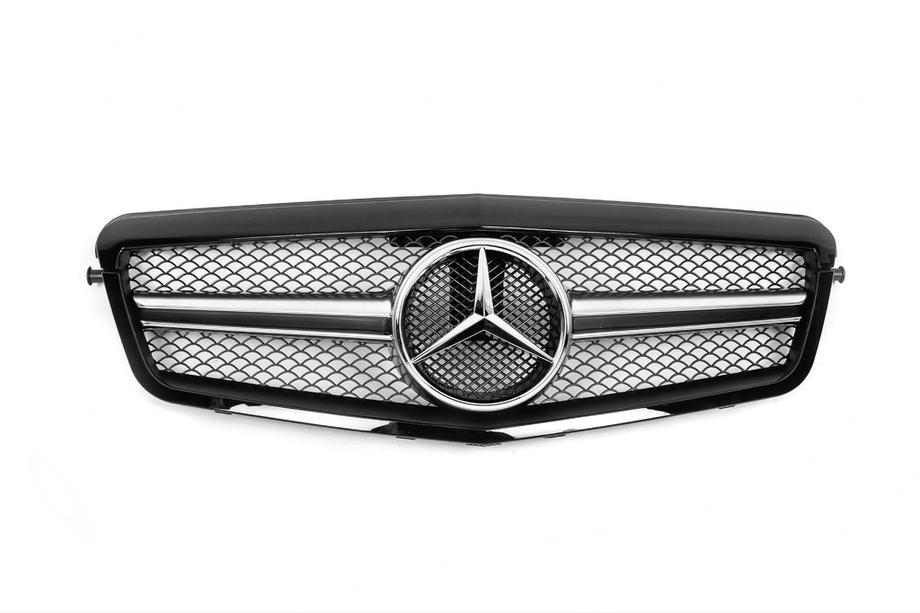 Mercedes E-class W212 2009–2016 AMG Black frontgrill (2009-2012) Image