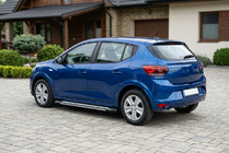 Dacia Sandero 2021– Sidetrin Rainbow (2 stk., aluminium) foto 1