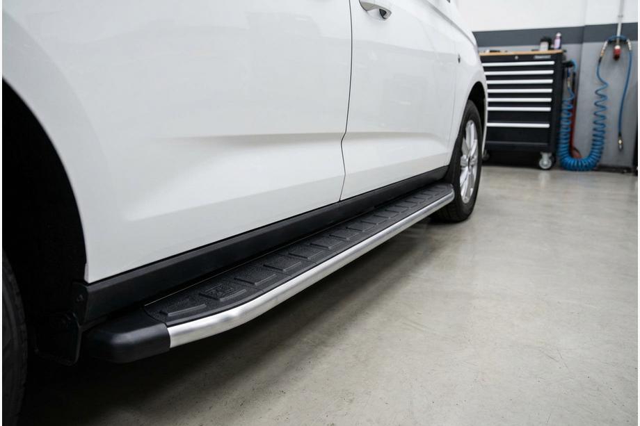 Volkswagen Caddy 2020– Sidetrin Fullmond (2 stk., aluminium) Image