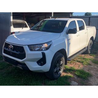 Skridtbrætter Dakar V1 uden LED (2 stk., metal) Toyota Hilux 2015– foto 4