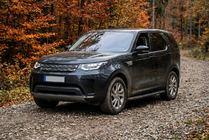 Land Rover Discovery V 2017– Sidetrin Bosphorus Black (2 stk., aluminium) foto 1