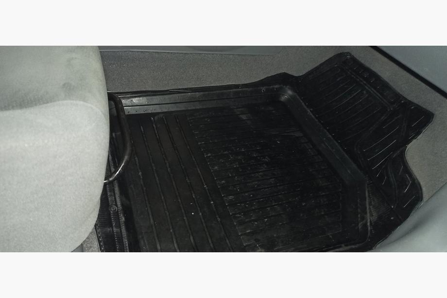 Chevrolet Lacetti 2003–2024 Gummimåtter med kant (5 stk., Polytep) Image