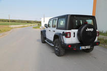 Jeep Wrangler 2018– Sidetrin Tayga V2 (2 stk., aluminium) foto 2