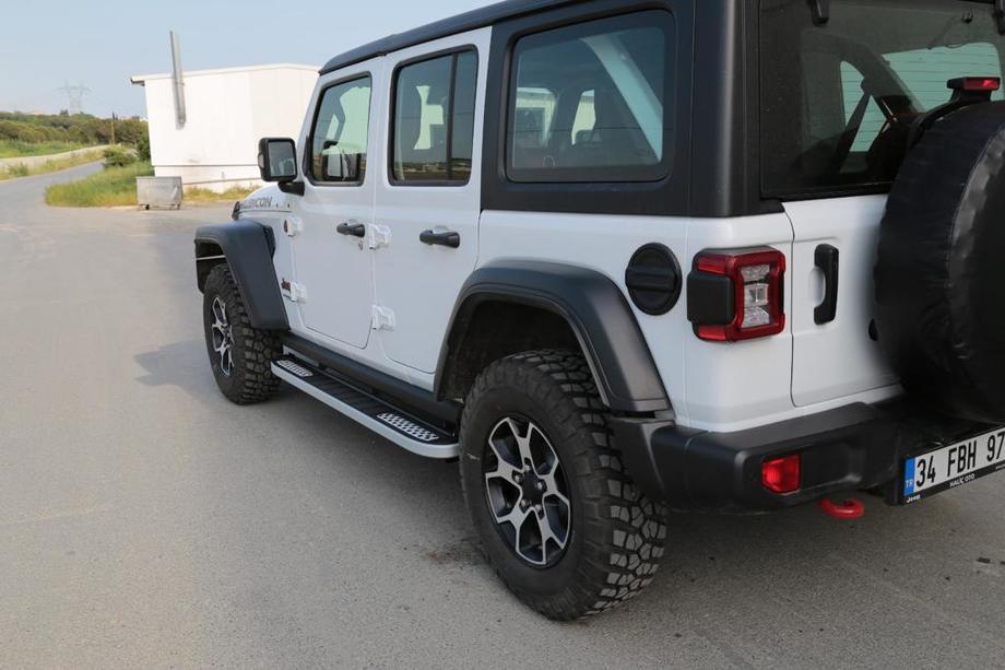 Jeep Wrangler 2018– Sidetrin Tayga V2 (2 stk., aluminium) Image