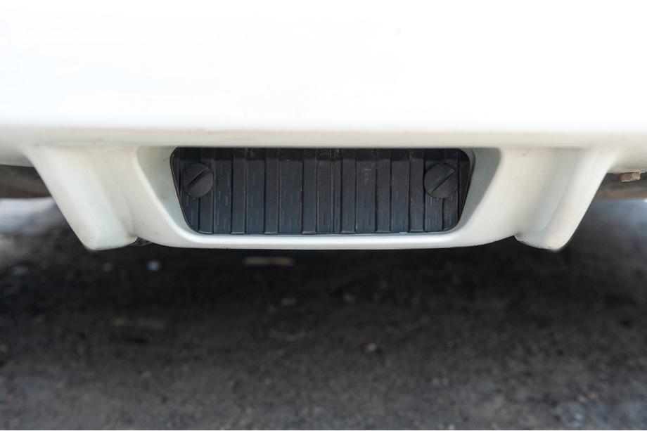 Nissan Leaf 2010–2017 Blændprop til bagkofanger (uoriginal) Image