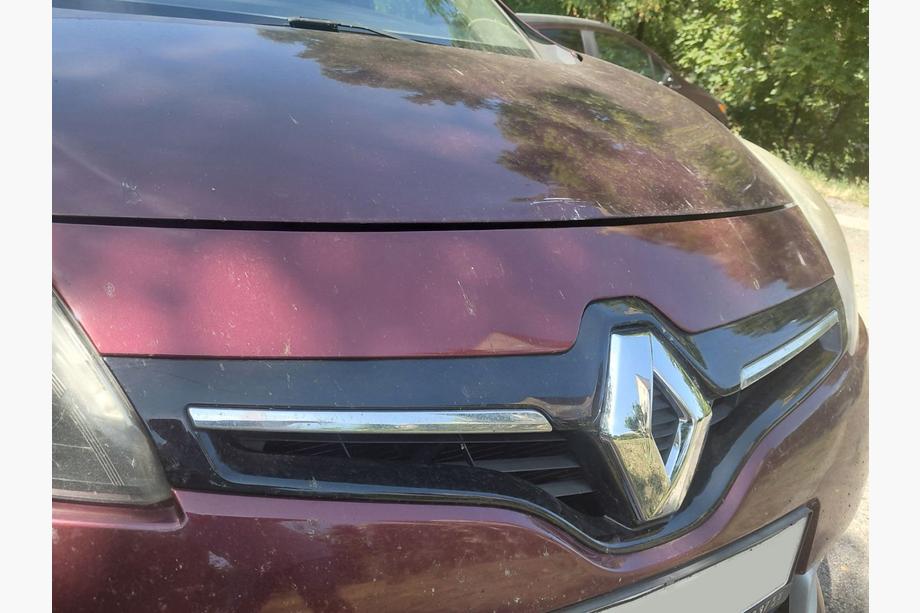 Renault Clio IV 2012–2019 Emblem (Tyrkiet) Foto 4