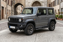 Suzuki Jimny 2018– Sidetrin Tayga Black (2 stk., aluminium) foto 1